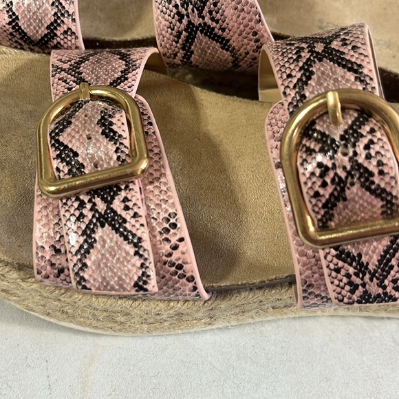 Shoe dazzle, size 7.5, pink, black, tan - Picture 3 of 3